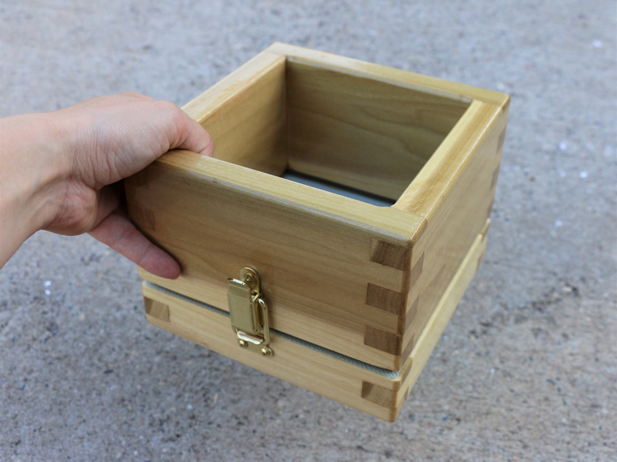 Mould & Deckle Box - 11x14 [Pre-Order] – Tactual Goods