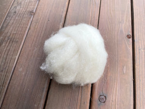 Mountain Heart Roving - Dorset Peak White